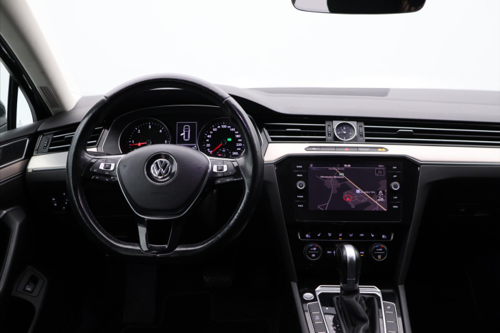 Volkswagen Passat 2,0 TDI 110kW DSG LED 1.Maj
