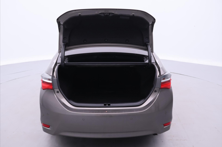 Toyota Corolla 1,6 VVT 97kW Aut. LPG LED CZ