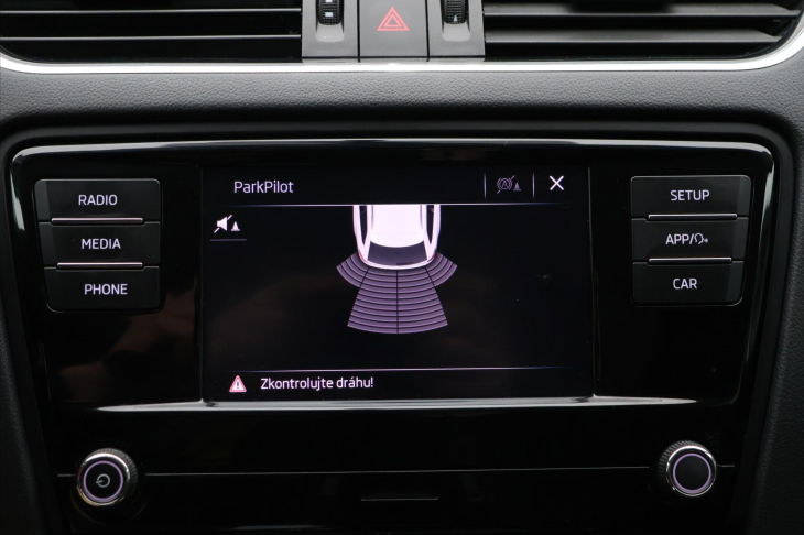 Škoda Octavia 1,6 TDI 85kW Ambition 4x4 CZ