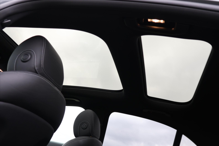 Mercedes-Benz Třídy E 4,0 63S 4MATIC+ 450kW AMG DPH