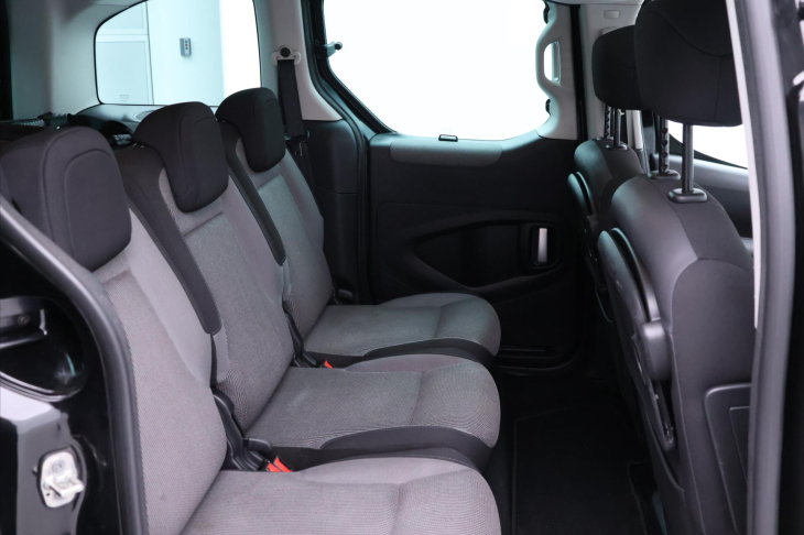 Peugeot Partner Tepee 1,6 VTI 88kW Family Panorama