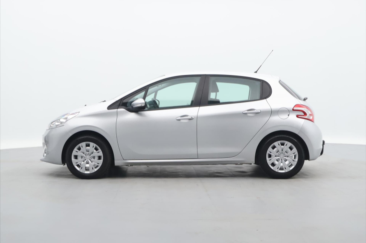 Peugeot 208 1,2 PT 60kW Klima CZ LPG