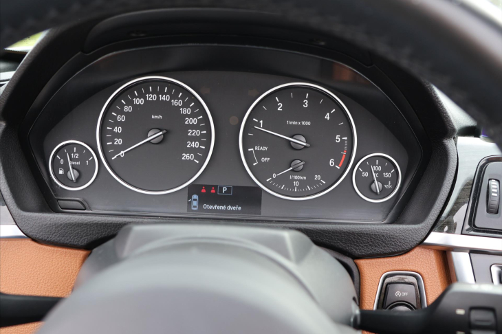 BMW Řada 4 2,0 M-Packet Luxury Cabrio