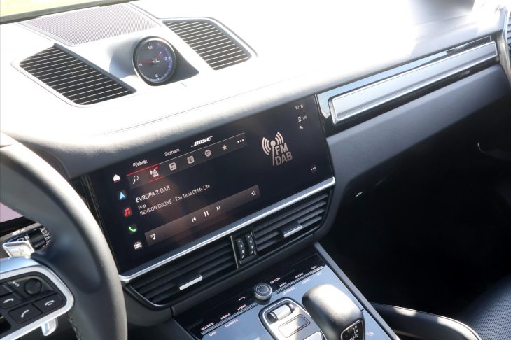 Porsche Cayenne 3,0 EHV 340kW Platinum DPH