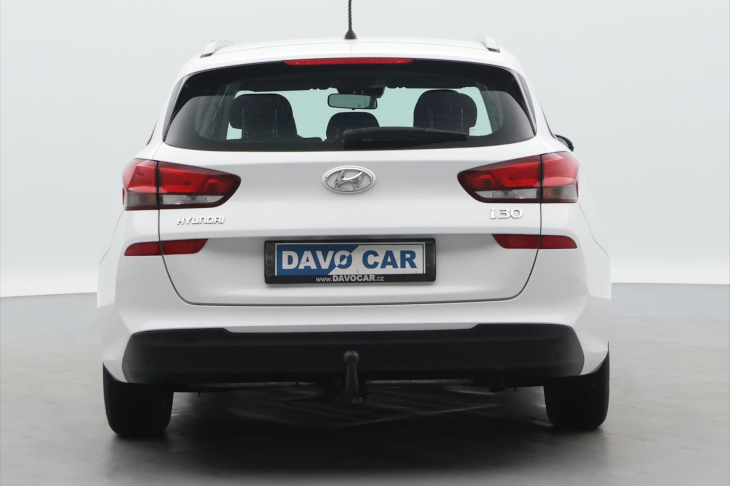 Hyundai i30 1,6 CRDi 81kW Trikolor tažné