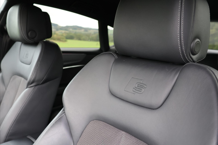 Audi A7 3,0 50TDI S-line Noční vidění