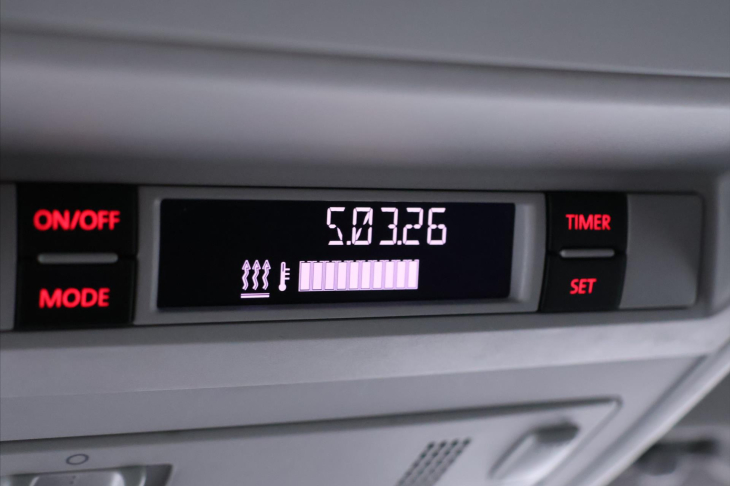 Volkswagen Transporter 2,0 TDI 110kW DSG 8-Míst Long