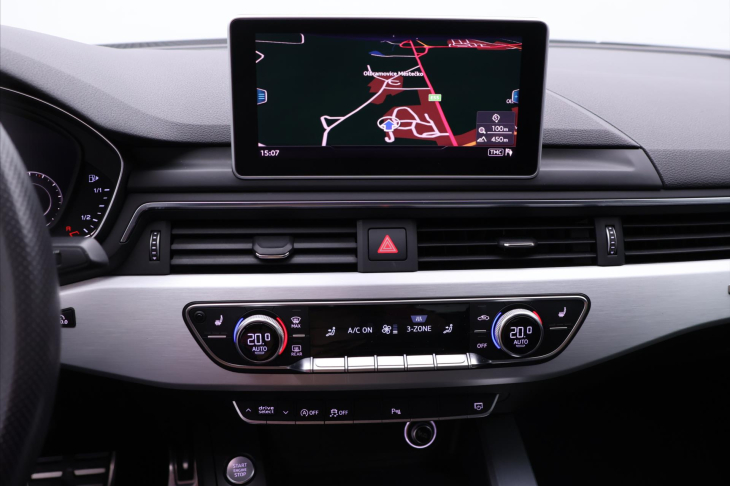Audi A4 2,0 TDI 140kW Aut Quattro CZ