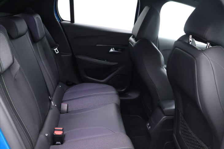 Peugeot 208 1,2 PT 74kW GT-Line LED