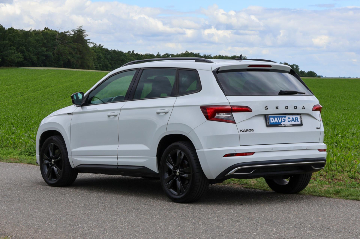 Škoda Karoq 2,0 TDI DSG 4x4 Sportline LED