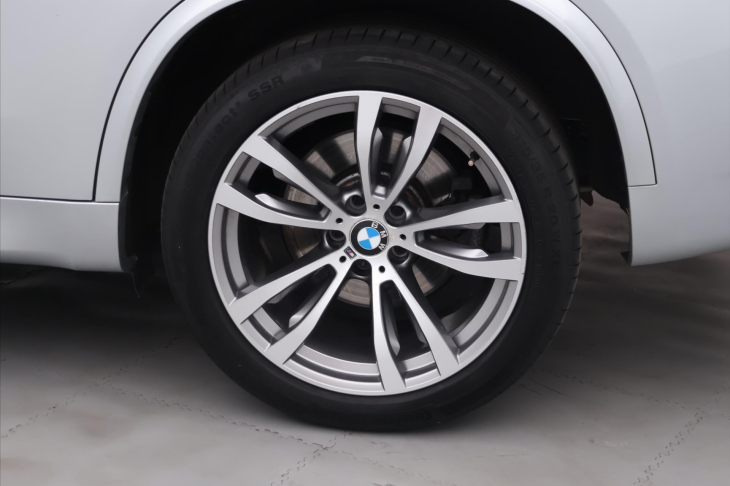 BMW X5 3,0 M50d 280kW CZ
