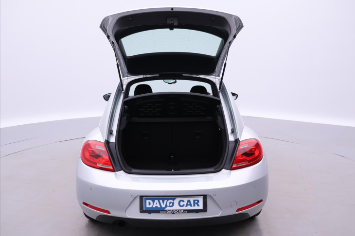 Volkswagen Beetle 1,2 TSI 77kW Design Serv.kniha