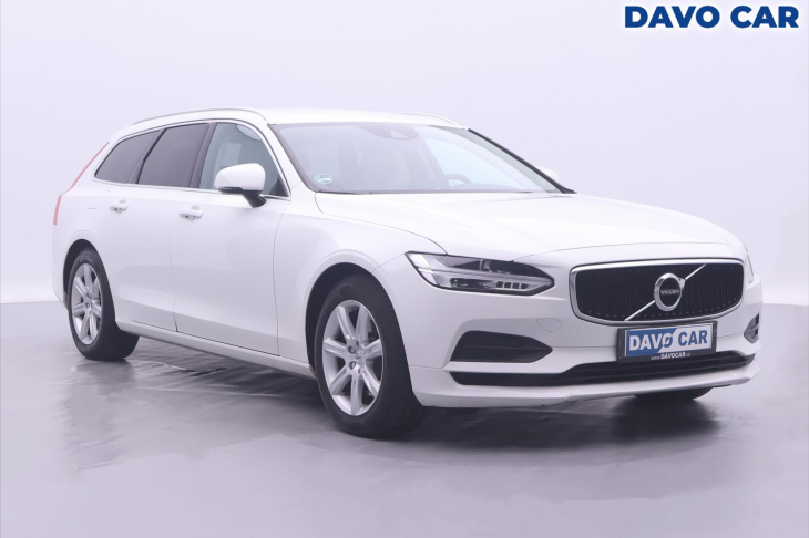 Volvo V90 2,0 D4 AWD Aut CZ Momentum DPH