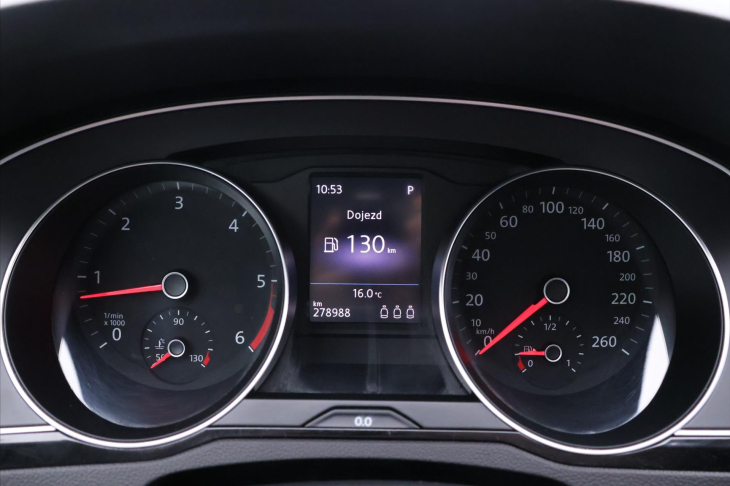 Volkswagen Passat 2,0 TDI 110kW DSG CZ Highline