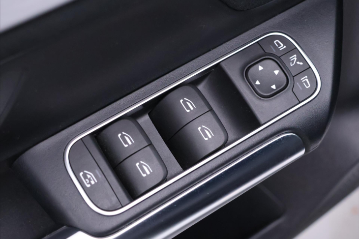 Mercedes-Benz EQA 250 150kW AMG Kamera Navi