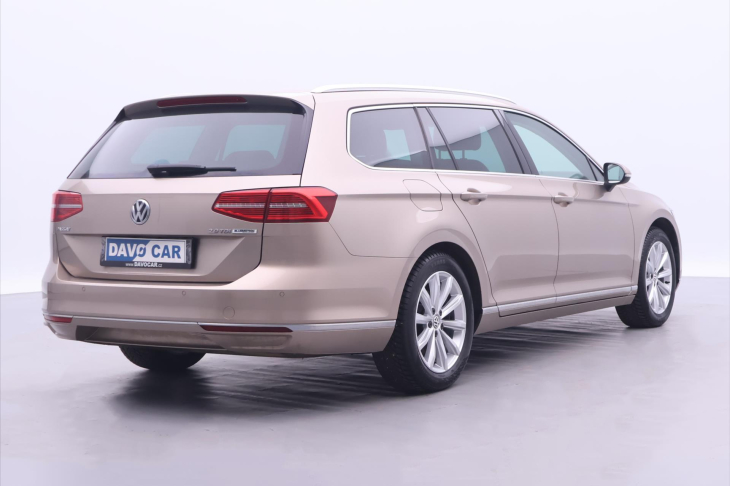 Volkswagen Passat 2,0 TDI 110kW Highline LED CZ