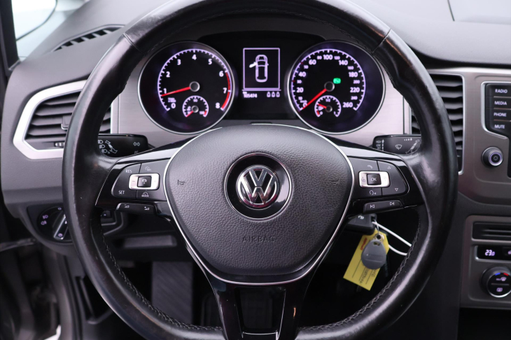 Volkswagen Golf Sportsvan 1,4 TSI 92kW DSG 1.Maj Serv.k.