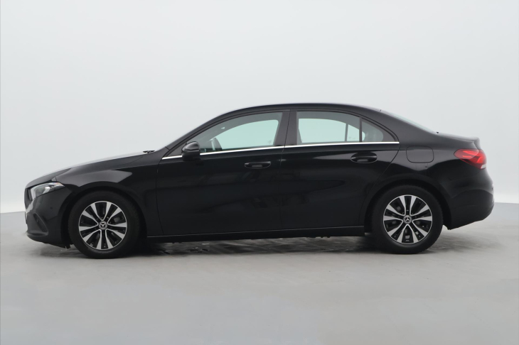Mercedes-Benz Třídy A 2,0 D 85kW A180 CZ Virtual