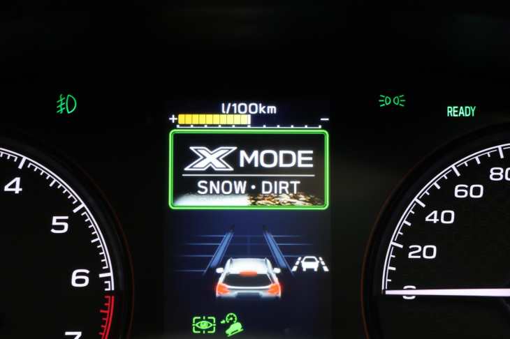 Subaru Forester 2,0 110kW CZ 4x4 Pano DPH