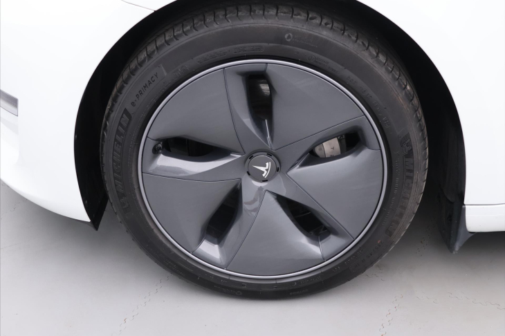 Tesla Model 3 Long Range 60kWh RWD DPH