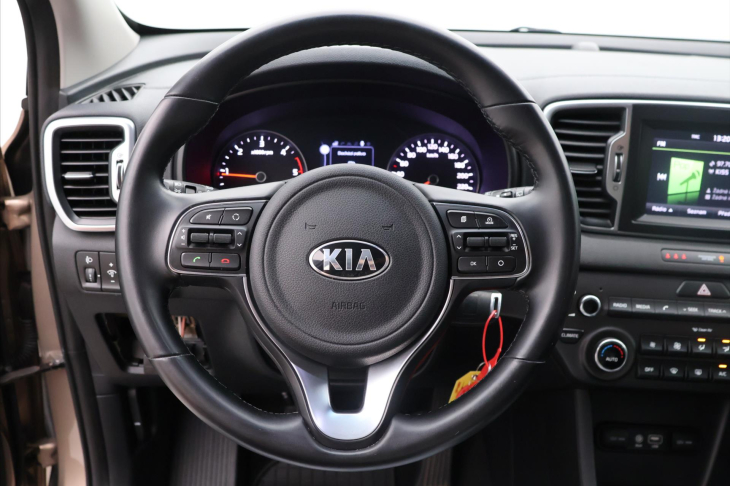 Kia Sportage 1,7 CRDI 85kW Comfort CZ