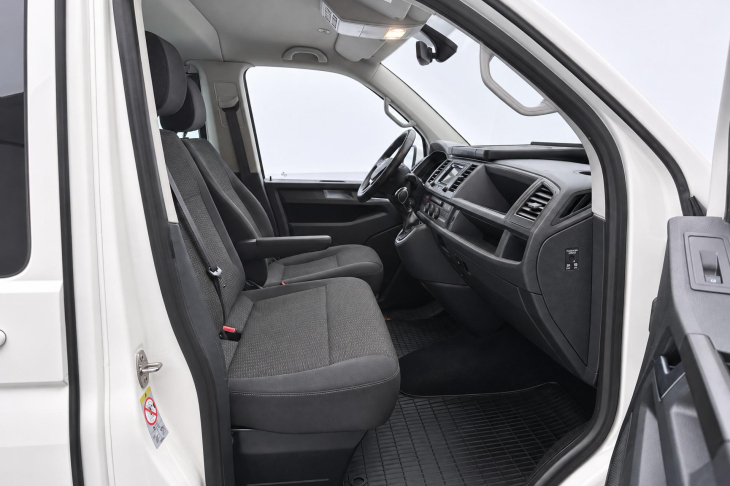 Volkswagen Caravelle 2,0 TDI 110kW DSG 9-Míst CZ