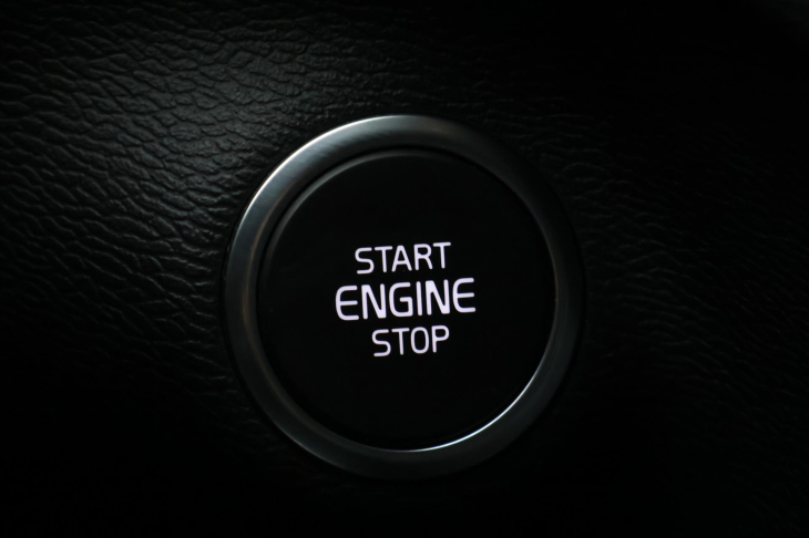 Volvo XC40 2,0 T4 Drive-E Momentum AWD CZ