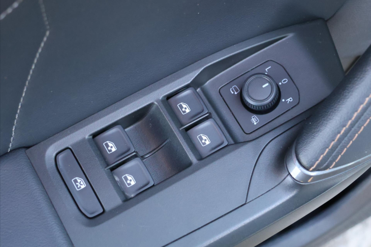 Cupra Formentor 2,0 TSI 228kW DSG 4Drive DPH