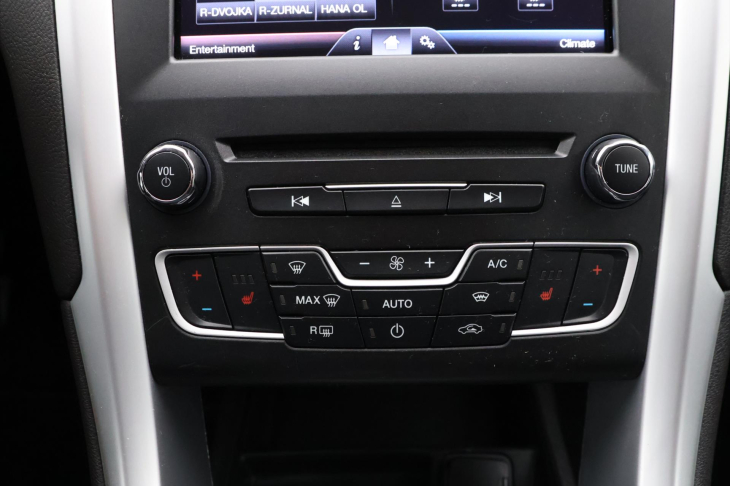 Ford Mondeo 2,0 TDCi 110kW CZ