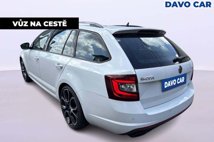 Škoda Octavia 2,0 TSI RS245 180kW DSG Perleť