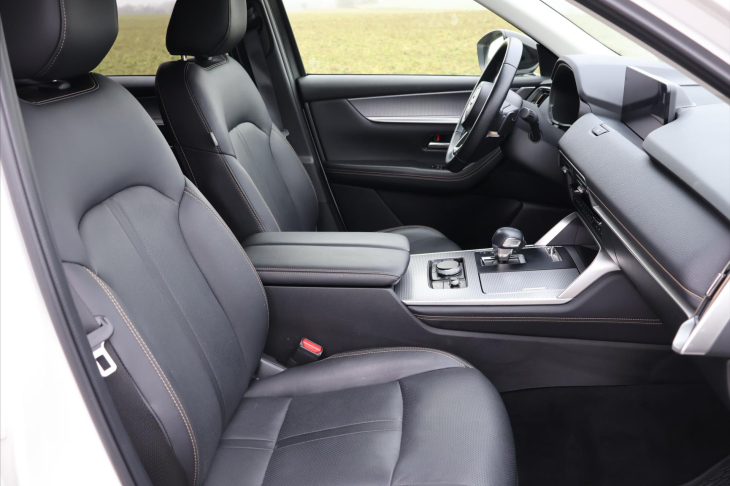 Mazda CX-60 3,3 D 187kW CZ Homura 1Maj DPH