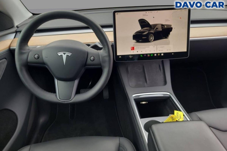 Tesla Model Y Long Range AWD SoH 92% Berlín