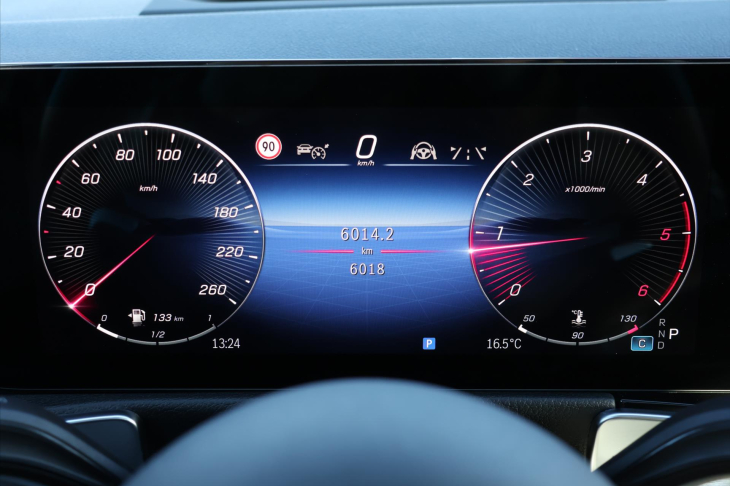 Mercedes-Benz GLB 2,0 200d 4Matic AMG Premium+