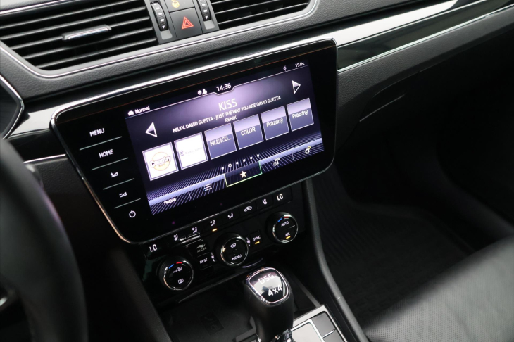 Škoda Superb 2,0 TDI 147 kW 4x4 L&K DSG DPH CZ