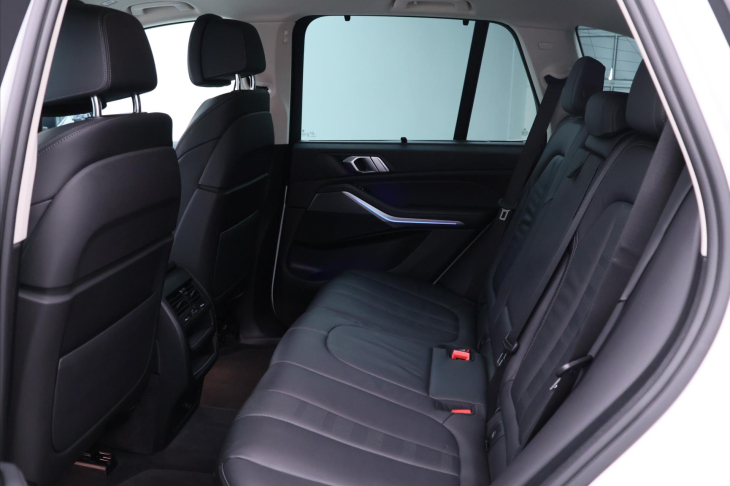 BMW X5 3,0 xDrive 245kW CZ DPH 40i