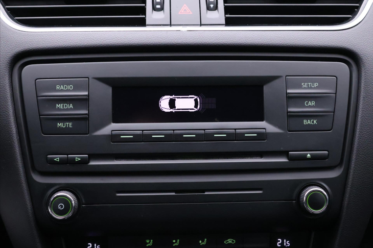 Škoda Octavia 1,4 TSI 103kW Serv.Kniha 1.Maj