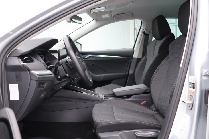 Škoda Octavia 2,0 TDI 110kW DSG Style 4x4 CZ