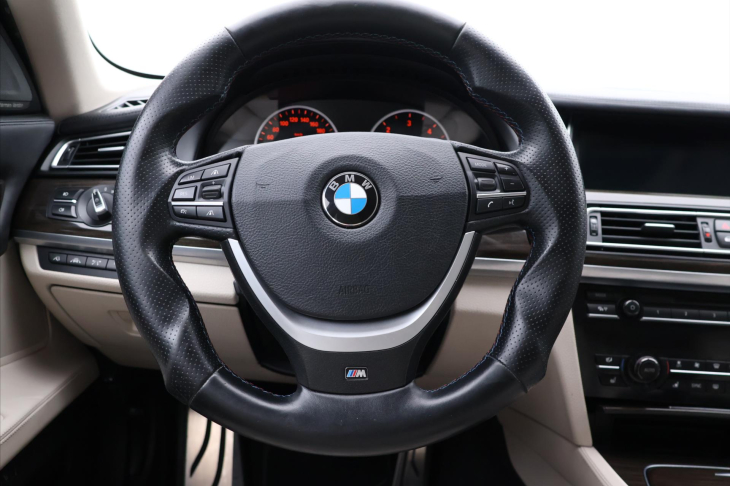 BMW Řada 7 3,0 730d 190kW xDrive