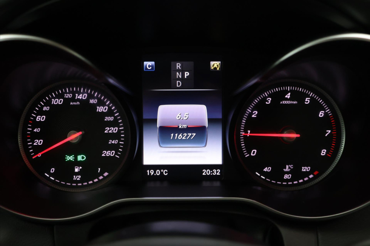 Mercedes-Benz Třídy C 2,0 200 135kW Aut. Avantgarde