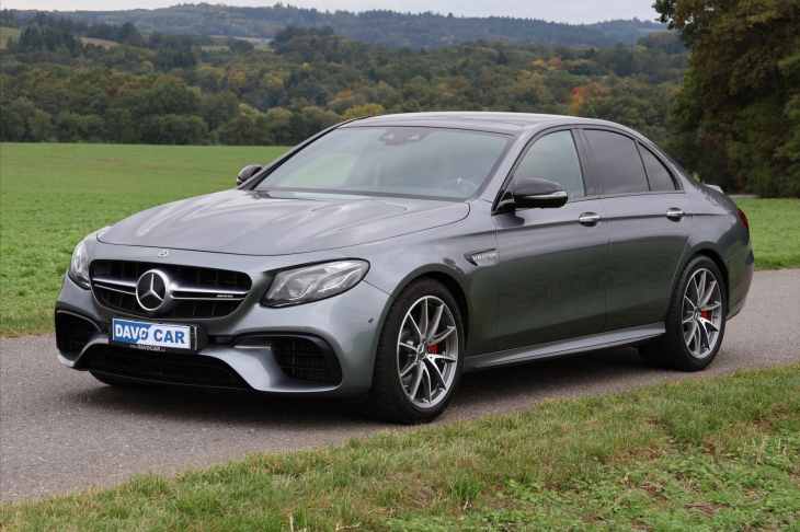Mercedes-Benz Třídy E 4,0 63S 4MATIC+ 450kW AMG DPH