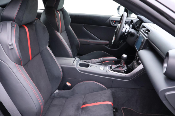 Subaru BRZ 2,4 i 172kW Aut. 1.Majitel CZ