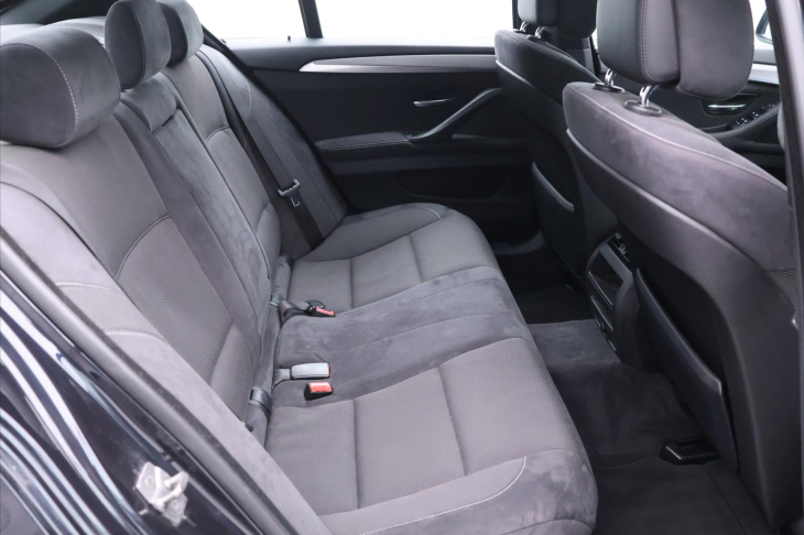 BMW Řada 5 3,0 530D 190 kW xDrive M-Paket