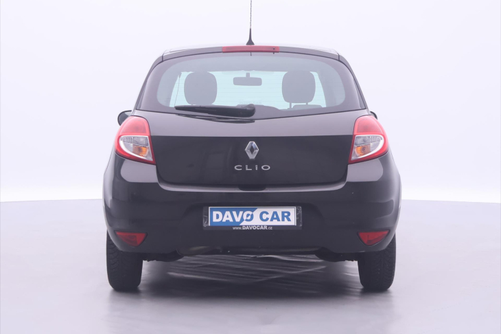 Renault Clio 1,2 i CZ 1.Majitel 9'250km