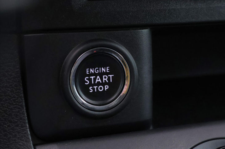 Toyota ProAce Verso 2,0 D-4D 130kW Shuttle 8-Míst