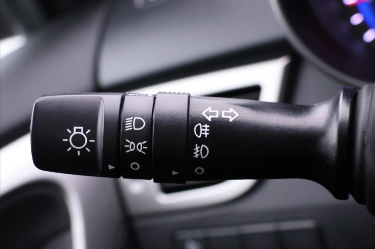 Hyundai i30 1,4 CVVT 73KW ENTRY CZ Serv.k.