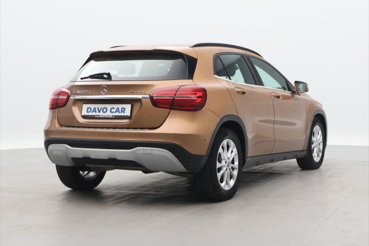 Mercedes-Benz GLA 2,1 200d 100kW 4Matic CZ DPH
