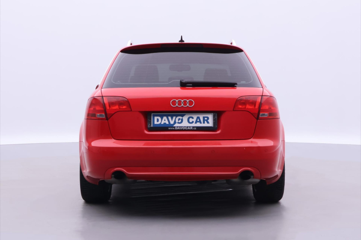 Audi A4 2,7 TDI 132kW S-Line Xenon