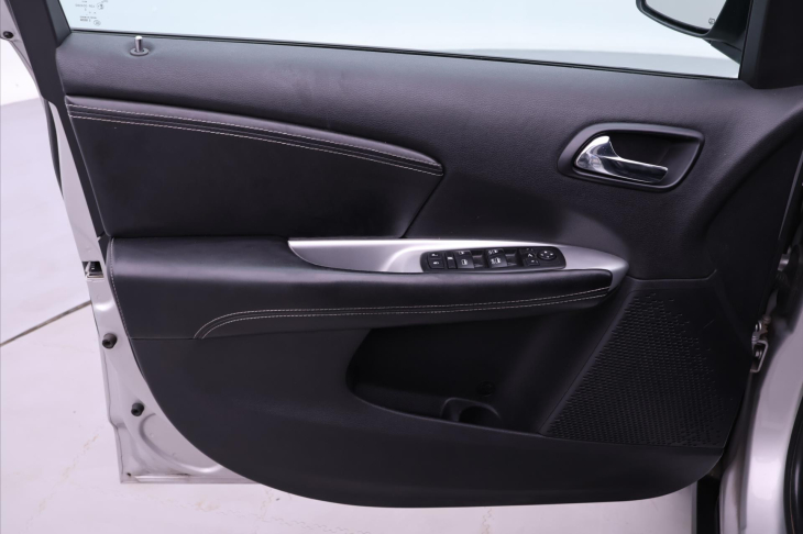 Fiat Freemont 2,0 MJT 103kW Urban Kůže 7Míst