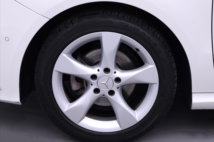 Mercedes-Benz Třídy B 1,6 180 90kW Xenon, Serv.kn.