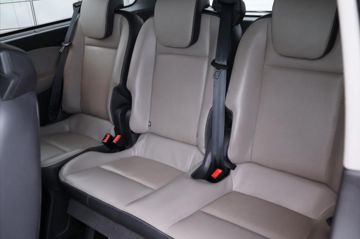 Ford Tourneo Custom 2,0 TDCI 125kW Titanium CZ DPH